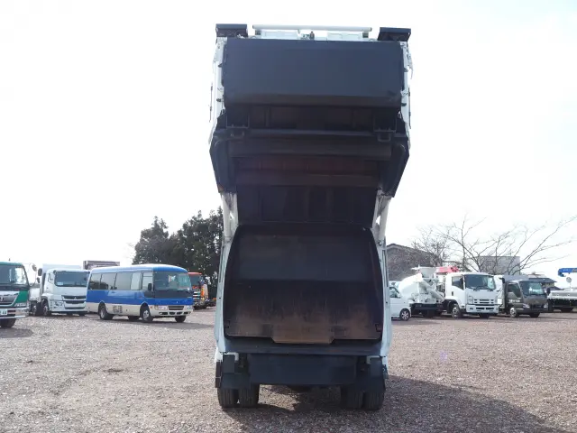 いすゞ エルフ TKG-NKR85N(2WD)の写真12