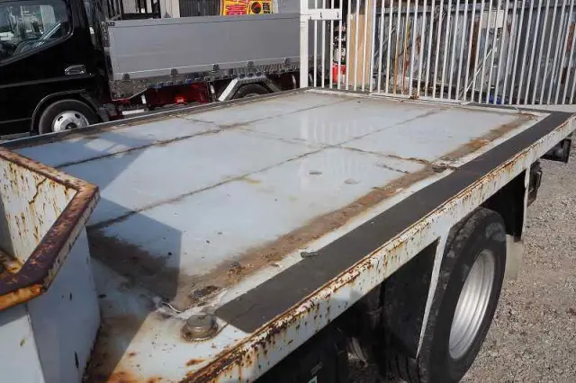 いすゞ エルフ TKG-NKR85N(2WD)の写真16