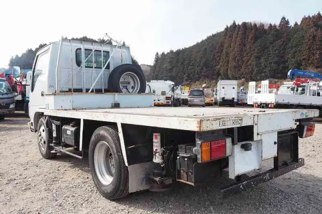 いすゞ エルフ TKG-NKR85N(2WD)の写真20