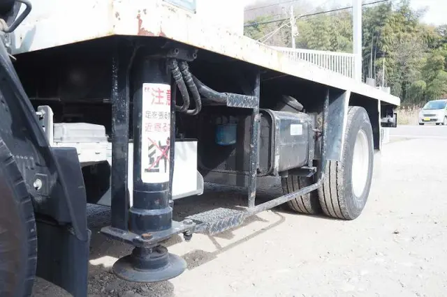 いすゞ エルフ TKG-NKR85N(2WD)の写真39