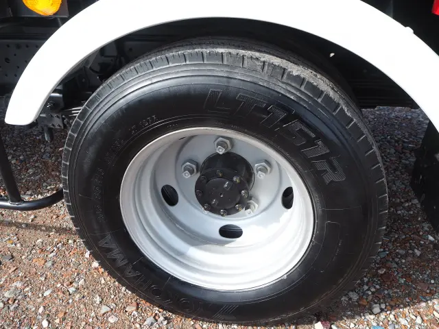 いすゞ エルフ TKG-NKR85N(2WD)の写真40