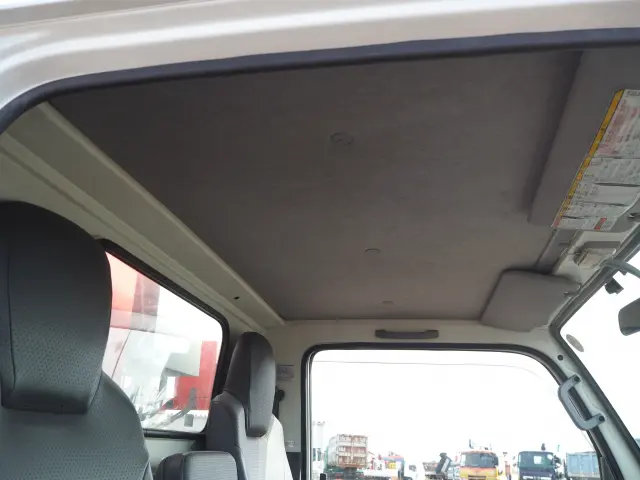 いすゞ エルフ TKG-NKR85N(2WD)の写真48