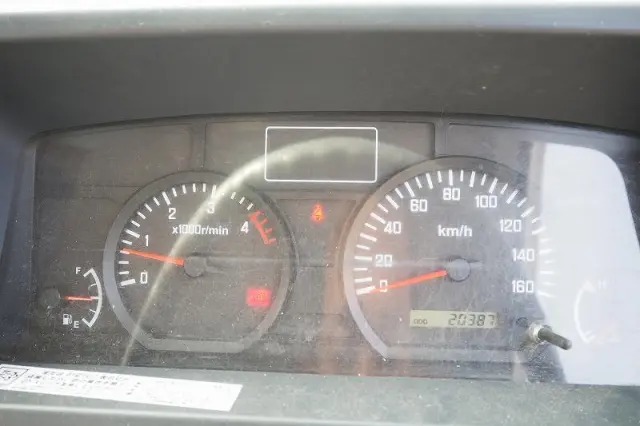 いすゞ エルフ TKG-NKR85N(2WD)の写真50