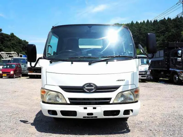 日野 デュトロ SKG-XZU675T(4WD)の写真8