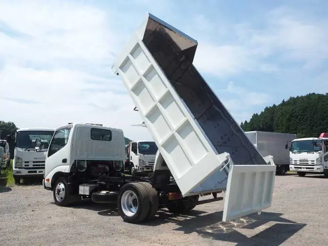 日野 デュトロ SKG-XZU675T(4WD)の写真11