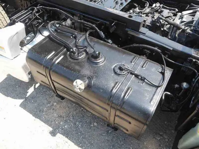 日野 デュトロ SKG-XZU675T(4WD)の写真18