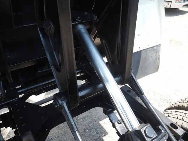 日野 デュトロ SKG-XZU675T(4WD)の写真24