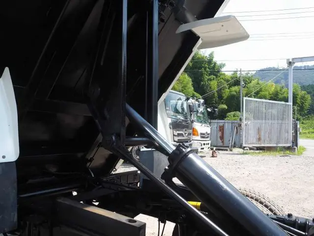 日野 デュトロ SKG-XZU675T(4WD)の写真25