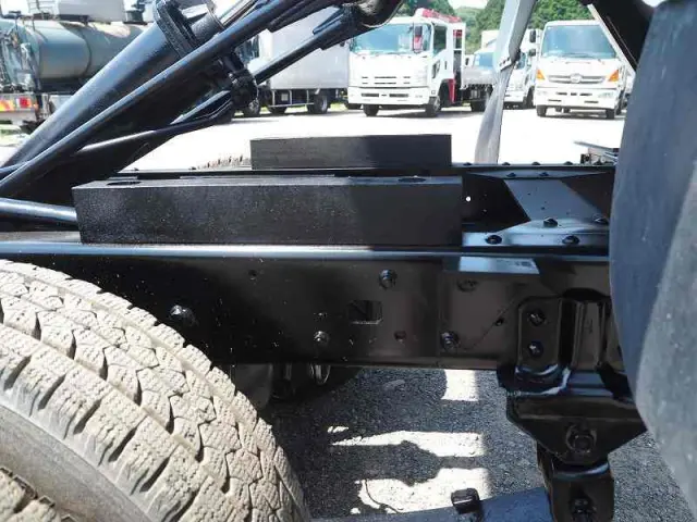 日野 デュトロ SKG-XZU675T(4WD)の写真35