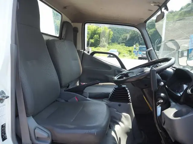 日野 デュトロ SKG-XZU675T(4WD)の写真47