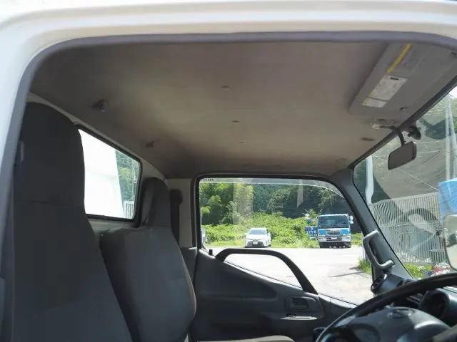 日野 デュトロ SKG-XZU675T(4WD)の写真48