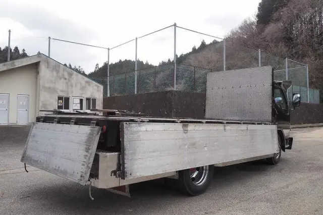 三菱 キャンター KK-FE53EEV(2WD)の写真11