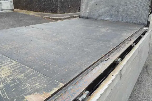 三菱 キャンター KK-FE53EEV(2WD)の写真12