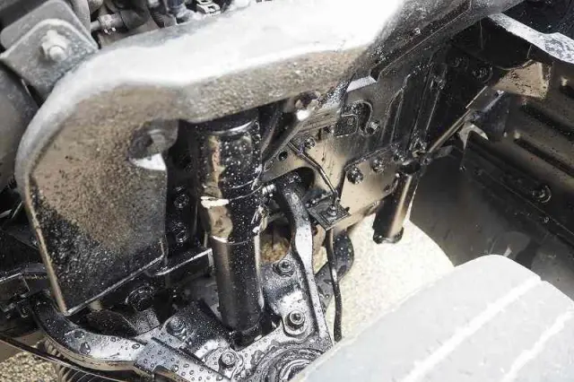 いすゞ エルフ PB-NKS81AN(4WD)の写真33