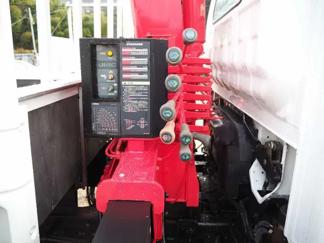 いすゞ エルフ KR-NPR72LR(2WD)の写真10