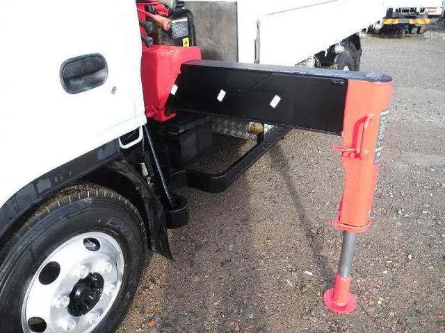 いすゞ エルフ KR-NPR72LR(2WD)の写真14