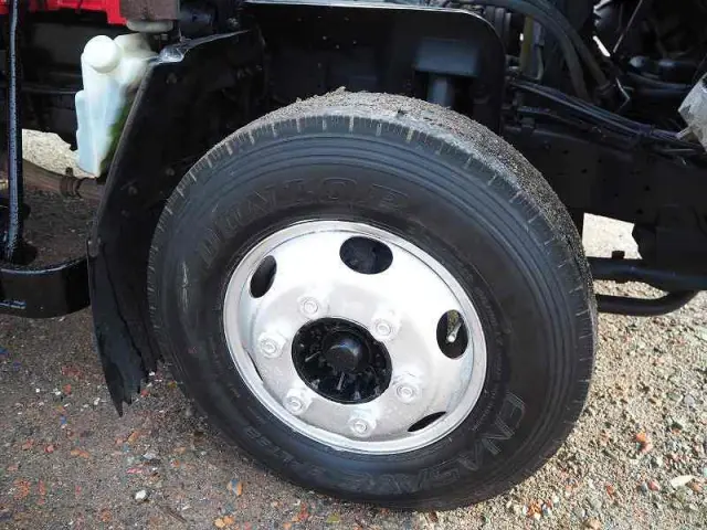 いすゞ エルフ KR-NPR72LR(2WD)の写真31