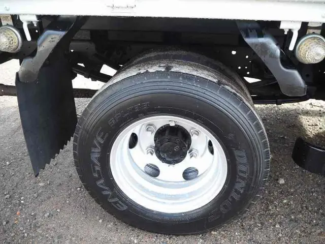 いすゞ エルフ KR-NPR72LR(2WD)の写真35