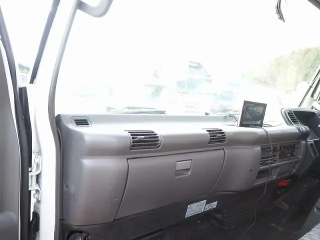 いすゞ エルフ KR-NPR72LR(2WD)の写真45