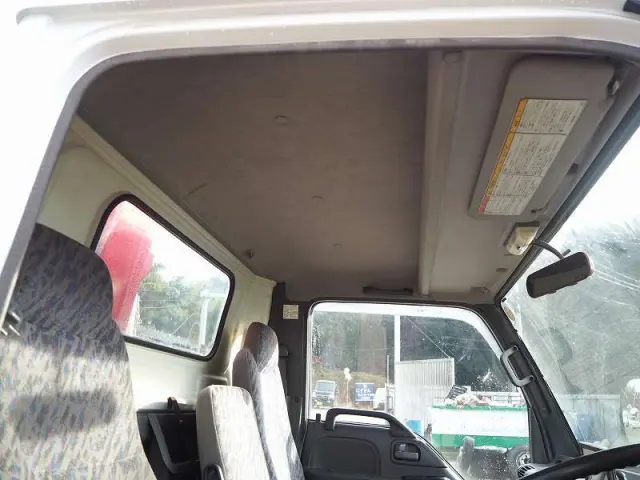 いすゞ エルフ KR-NPR72LR(2WD)の写真47