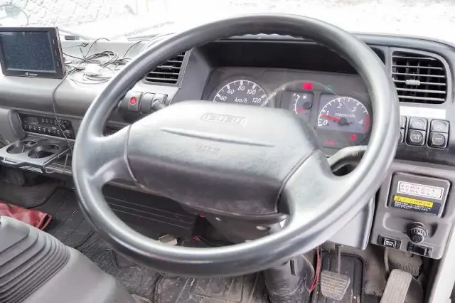 いすゞ エルフ KR-NPR72LR(2WD)の写真48