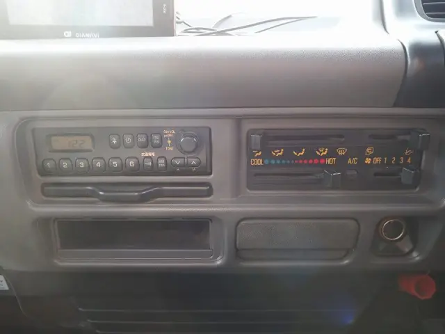 いすゞ エルフ KR-NPR72LR(2WD)の写真49