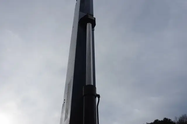 いすゞ エルフ BDG-NKR85N(2WD)の写真23