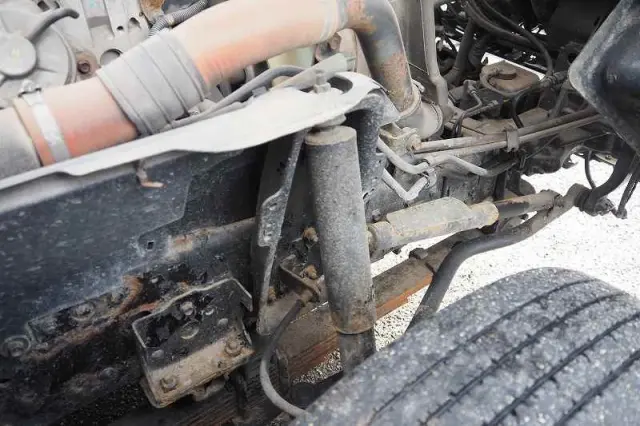 いすゞ エルフ BDG-NKR85N(2WD)の写真26