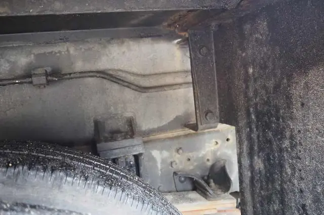 いすゞ エルフ BDG-NKR85N(2WD)の写真33