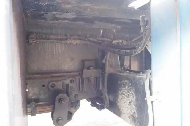 いすゞ エルフ BDG-NKR85N(2WD)の写真36