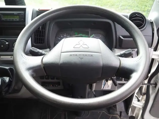 三菱 キャンター 2PG-FEC90(2WD)の写真49