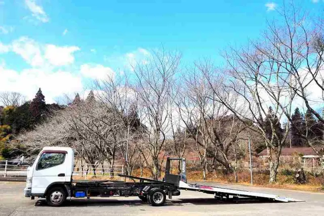 三菱 キャンター TKG-FEB50(2WD)の写真2