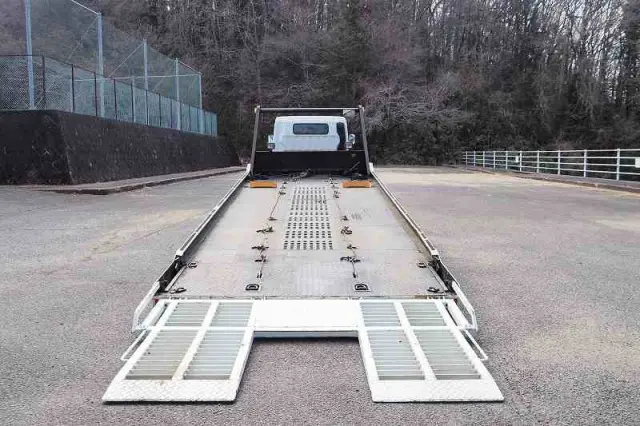 三菱 キャンター TKG-FEB50(2WD)の写真4