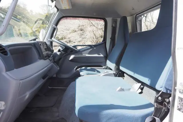 三菱 キャンター TKG-FEB50(2WD)の写真47