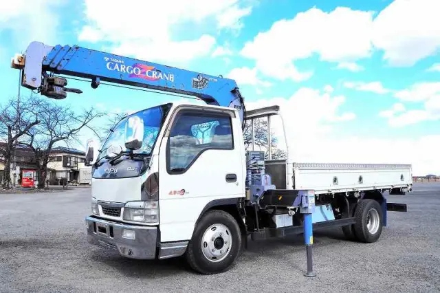 いすゞ エルフ KR-NKR81LR(2WD)の写真1
