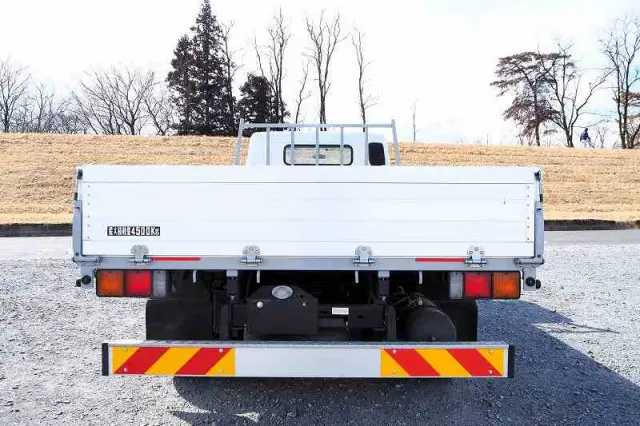 三菱 キャンター PDG-FF83DY(6x2)の写真4