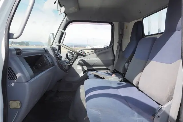 三菱 キャンター PDG-FF83DY(6x2)の写真46