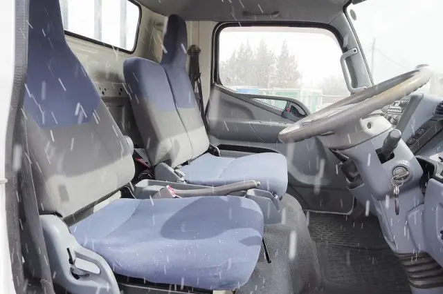 三菱 キャンター PDG-FF83DY(6x2)の写真47