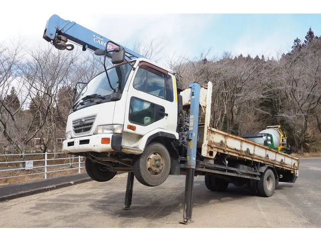 ＵＤ コンドル KK-MK25A(2WD)の写真1