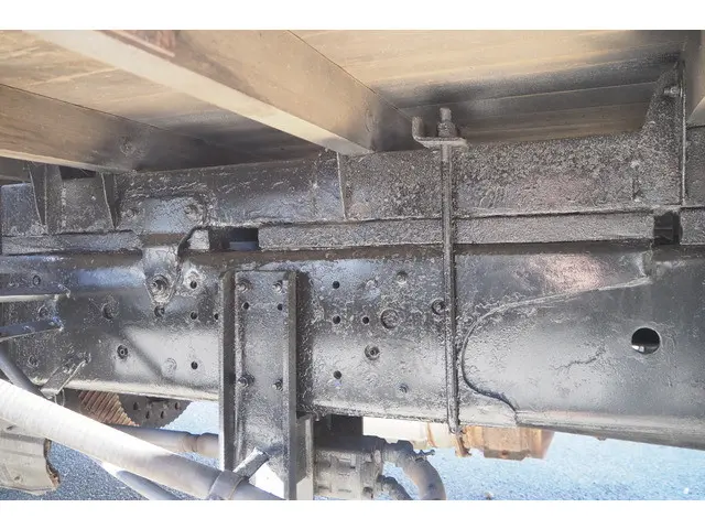 日野 レンジャー QKG-FE7JLAA(2WD)の写真38