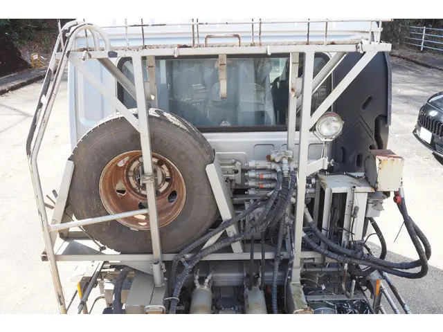 UD コンドル PB-LK36A(2WD)の写真13