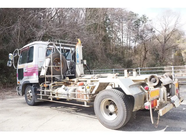 UD コンドル PB-LK36A(2WD)の写真15