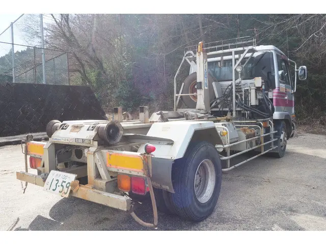 UD コンドル PB-LK36A(2WD)の写真17