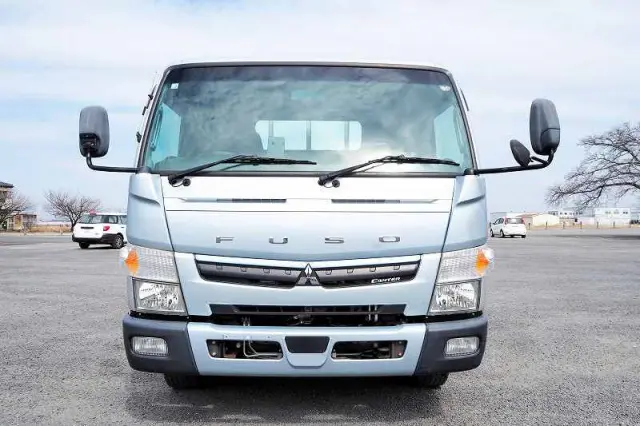 三菱 キャンター 2PG-FEBS0(2WD)の写真8