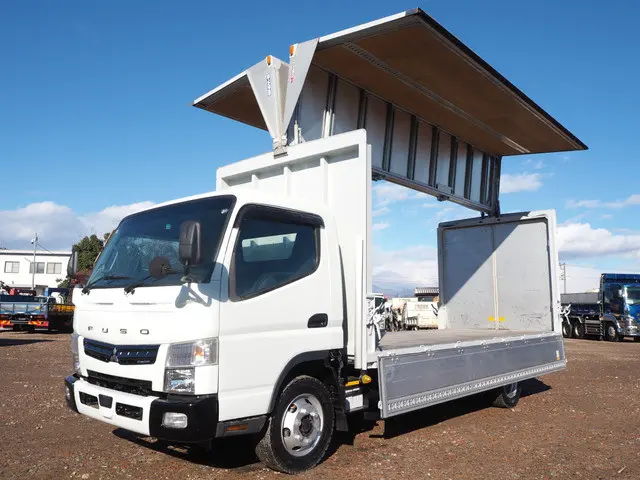 三菱 キャンター 2PG-FEBS0(2WD)の写真9