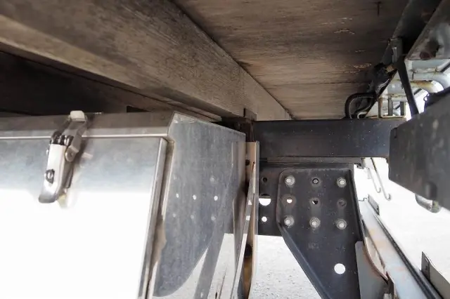 三菱 キャンター 2PG-FEBS0(2WD)の写真27