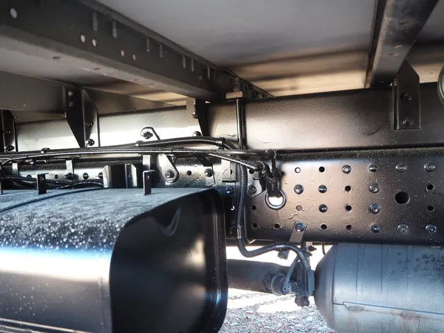 三菱 キャンター 2PG-FEBS0(2WD)の写真31