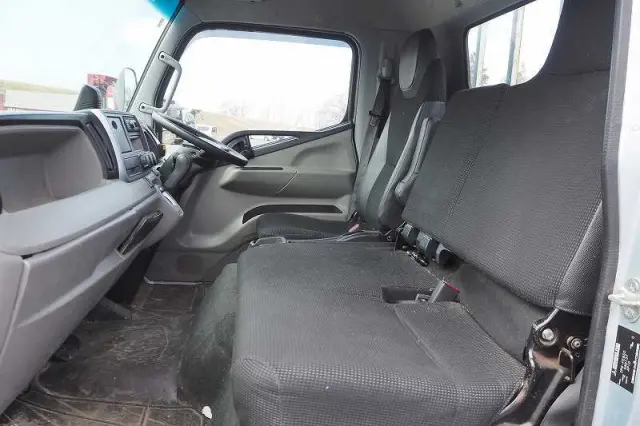 三菱 キャンター 2PG-FEBS0(2WD)の写真44