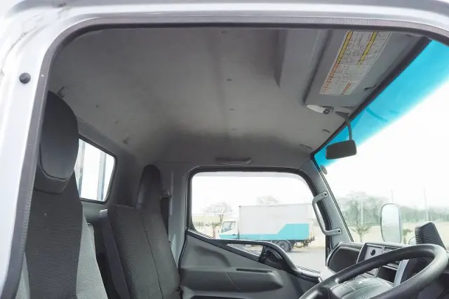 三菱 キャンター 2PG-FEBS0(2WD)の写真47