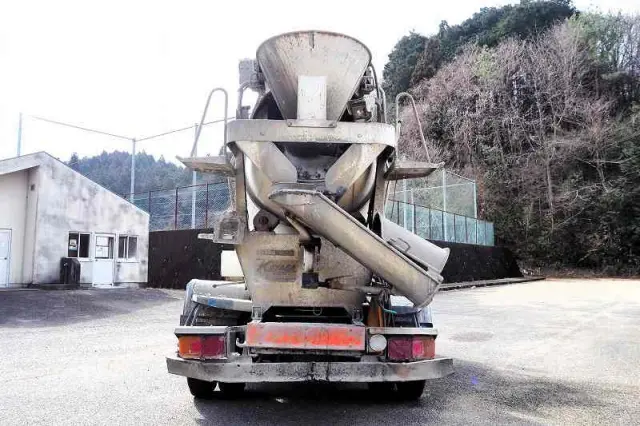 日野 レンジャー ADG-FC7JCWA(2WD)の写真4